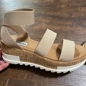 Steve Madden Bandi platform wedge sandal